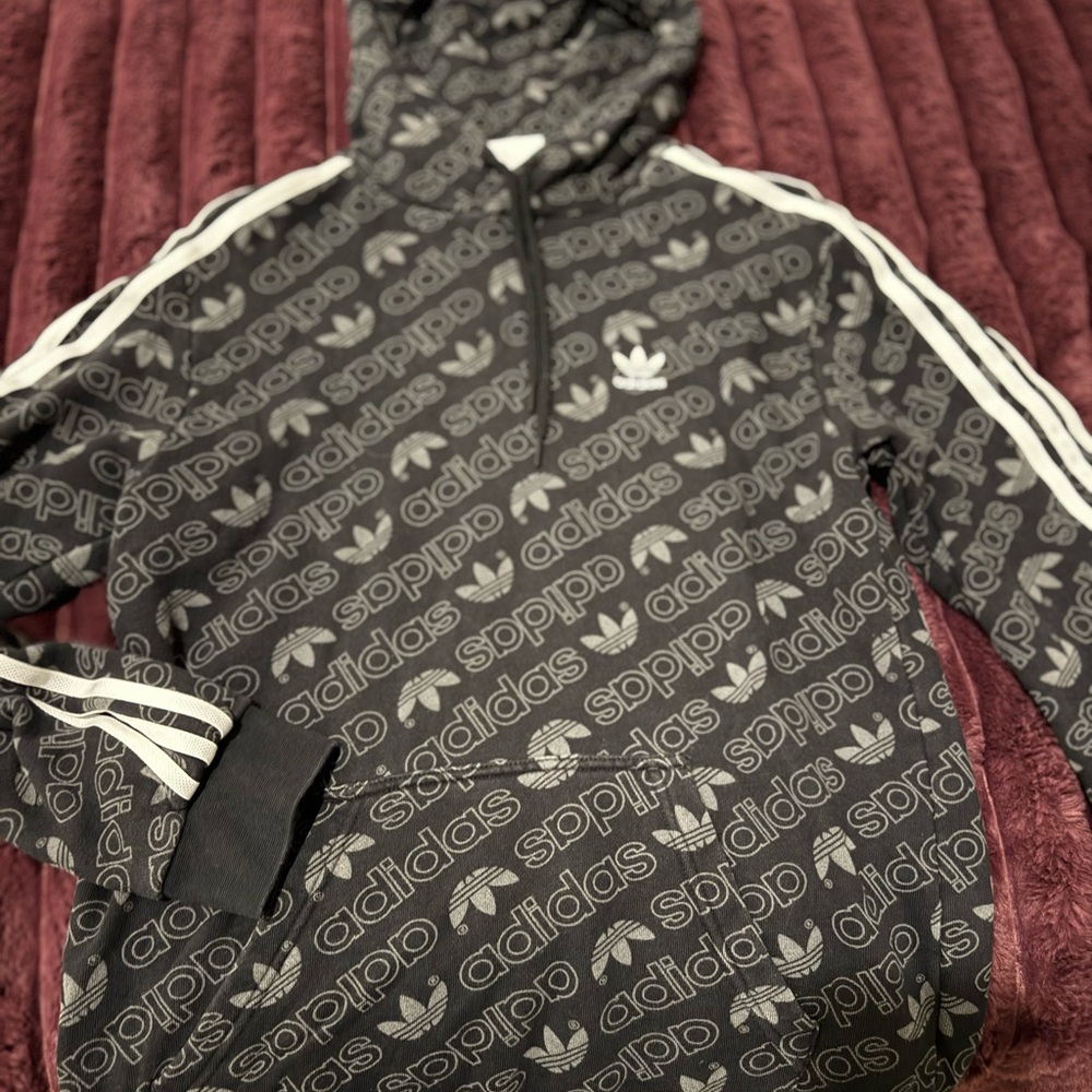 Adidas Black and Gray Patterned Hoodie